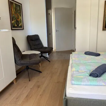 Yellow Rose Apartment