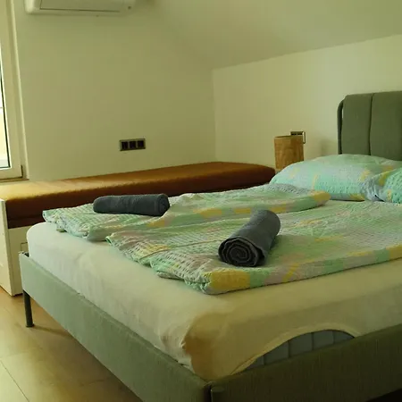 Yellow Rose Apartment