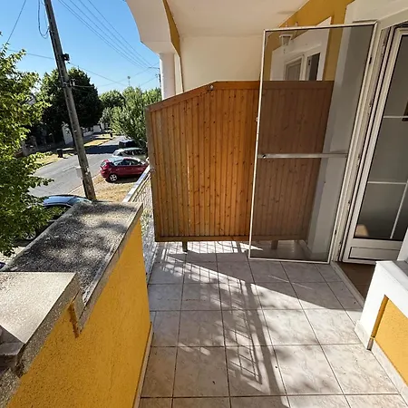 Yellow Rose Apartment